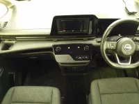 Nissan SERENA лот № 8150 оценка 4  с аукциона в Японии 7