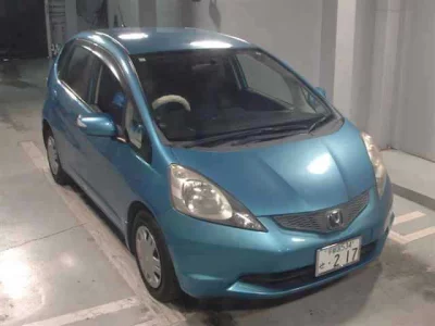 Honda FIT  с аукциона в Японии