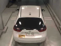 Honda FIT лот № 8204 оценка 4  с аукциона в Японии 6