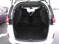 Honda FREED лот № 8269 оценка 3  с аукциона в Японии 9