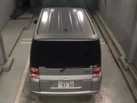 Honda MOBILIO лот № 3006 оценка R  с аукциона в Японии 6