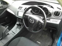 Mazda AXELA лот № 3004 оценка 3.5  с аукциона в Японии 2