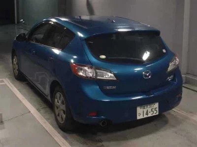 Mazda AXELA  с аукциона в Японии