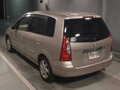 Mazda PREMACY  с аукциона в Японии