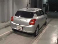 Suzuki SWIFT лот № 40 оценка R  с аукциона в Японии 4