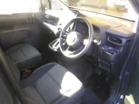 Toyota SIENTA лот № 8319 оценка 3.5  с аукциона в Японии 2