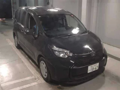 Toyota SIENTA  с аукциона в Японии