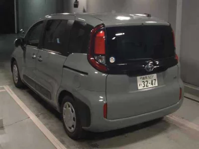 Toyota SIENTA