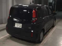 Toyota SIENTA лот № 8341 оценка 3.5  с аукциона в Японии 4