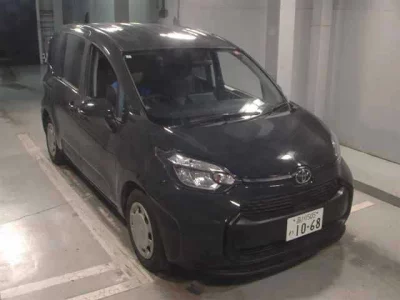 Toyota SIENTA  с аукциона в Японии