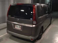 Nissan SERENA лот № 8050 оценка 3  с аукциона в Японии 4
