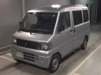 Mitsubishi MINICAB VAN лот № 1070 оценка 3.5  с аукциона в Японии 3