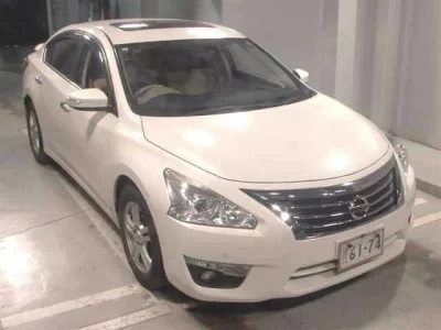 Nissan TEANA