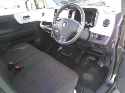 Suzuki MRWAGON