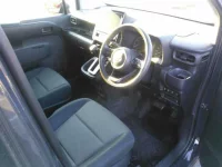 Toyota SIENTA лот № 8367 оценка 3.5  с аукциона в Японии 2