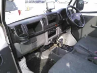 Nissan CLIPPER TRUCK лот № 1079 оценка 3.5  с аукциона в Японии 7