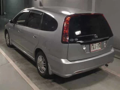 Honda STREAM  с аукциона в Японии