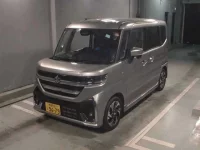 Suzuki SPACIA лот № 8444 оценка R  с аукциона в Японии 3