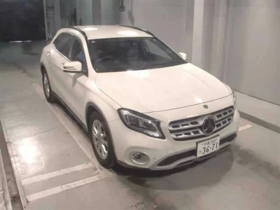 Mercedes-Benz GLA CLASS