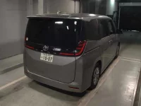 Toyota NOAH лот № 8480 оценка R  с аукциона в Японии 4