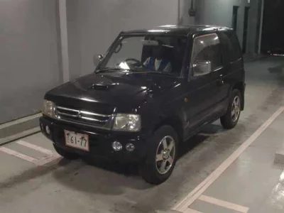 Mitsubishi PAJERO MINI
