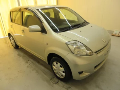 Toyota PASSO  с аукциона в Японии