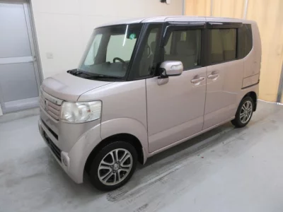Honda N BOX  с аукциона в Японии