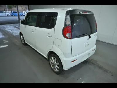 Suzuki MRWAGON