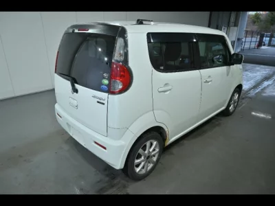 Suzuki MRWAGON