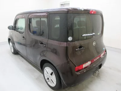 Nissan CUBE  с аукциона в Японии