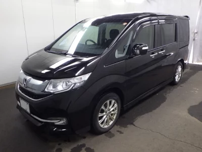 Honda STEP WAGON  с аукциона в Японии