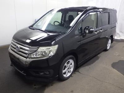 Honda STEP WAGON  с аукциона в Японии