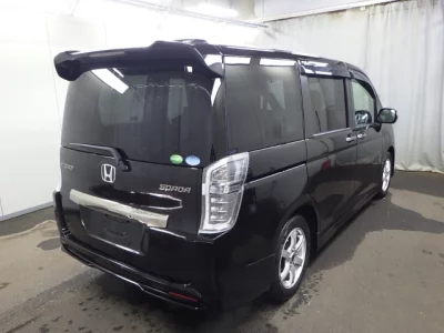 Honda STEP WAGON  с аукциона в Японии