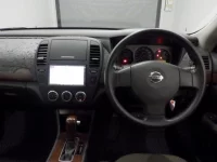 Nissan SYLPHY лот № 19079 оценка 3  с аукциона в Японии 4