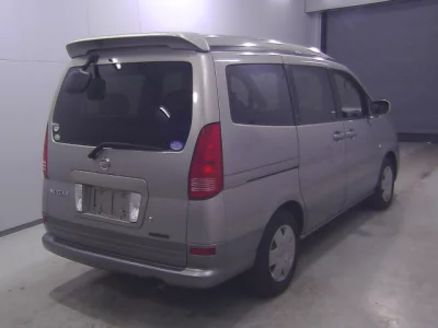 Nissan SERENA  с аукциона в Японии