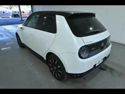 Honda E