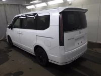 Honda STEP WAGON лот № 26056 оценка 4.5  с аукциона в Японии 3