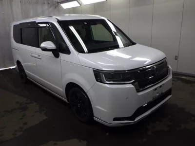 Honda STEP WAGON  с аукциона в Японии