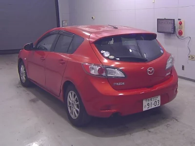 Mazda AXELA  с аукциона в Японии