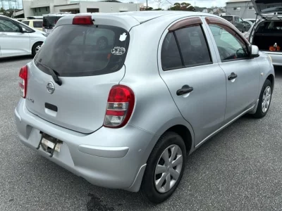 Nissan MARCH  с аукциона в Японии