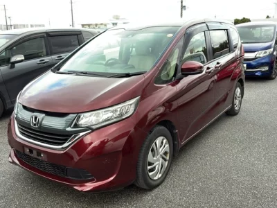 Honda FREED  с аукциона в Японии