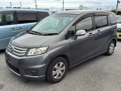 Honda FREED  с аукциона в Японии