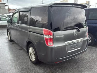 Honda STEP WAGON