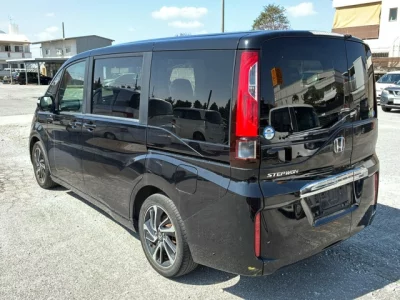 Honda STEP WAGON