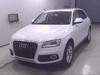 Audi Q5 лот № 10030 оценка 4  с аукциона в Японии 1