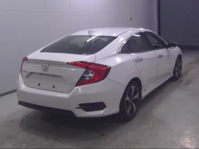 Honda CIVIC  с аукциона в Японии