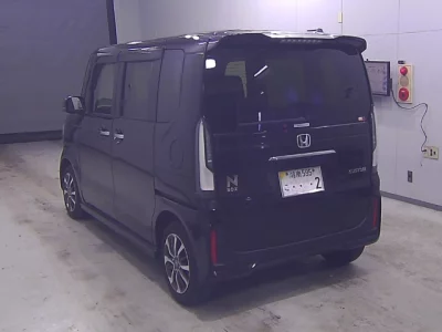 Honda N BOX  с аукциона в Японии