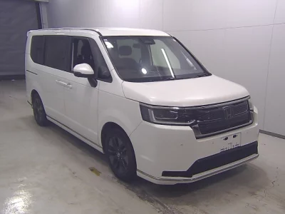 Honda STEP WAGON  с аукциона в Японии