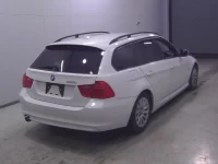 BMW 3-Series лот № 10014 оценка 4  с аукциона в Японии 2