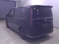 Honda STEP WAGON лот № 10362 оценка 3.5  с аукциона в Японии 3